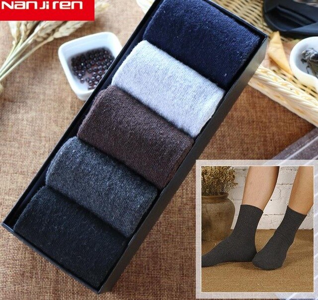 Women's Dark-Colored Rabbit Wool Socks 